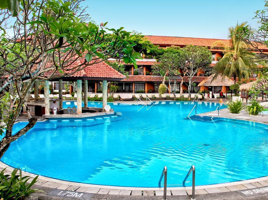 Sol Beach House Benoa Bali